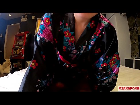 ❤️ Ung cosplay tjej älskar sex till orgasm med en spruta i en hästskötare och en avsugning. Asiatisk tjej med hårig fitta och vackra bröst i traditionell japansk dräkt i amatörvideo som visar onani med knullleksaker. Sakura 3 OSAKAPORN. ❤️ Sluts at us sv.pornovore.ru ﹏
