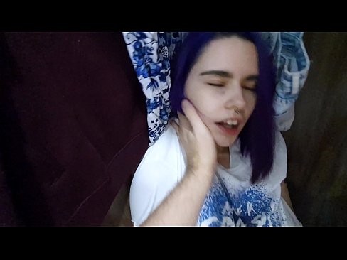 ❤️ Hittade min syster i garderoben och hjälpte henne att komma ❤️ Sluts at us sv.pornovore.ru ﹏